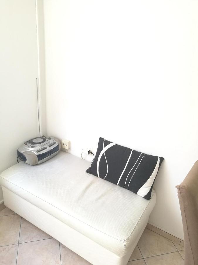 Nice And Cozy Two Single Bed Room Split Dış mekan fotoğraf