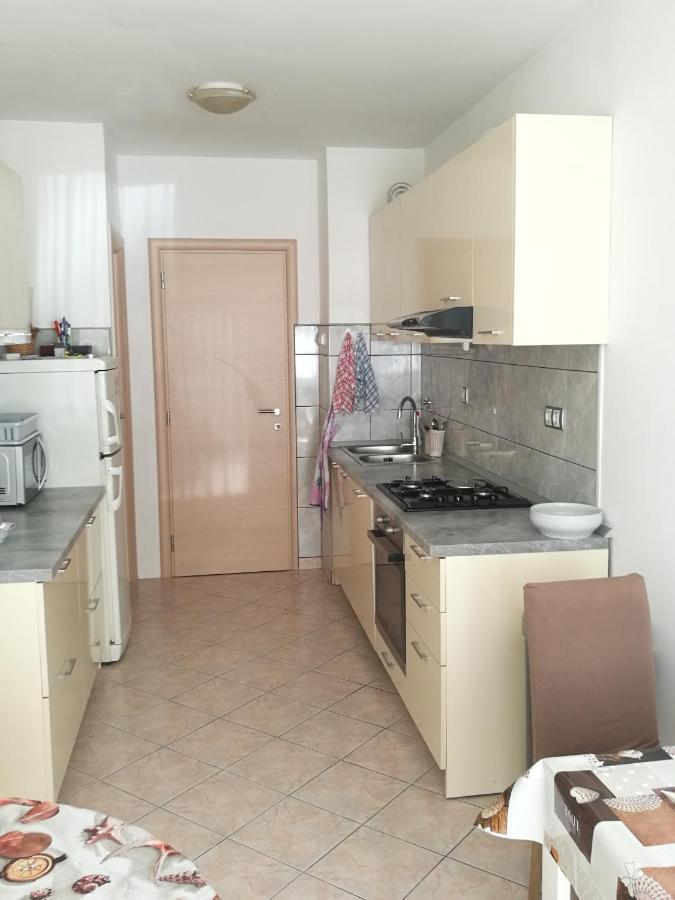 Nice And Cozy Two Single Bed Room Split Dış mekan fotoğraf