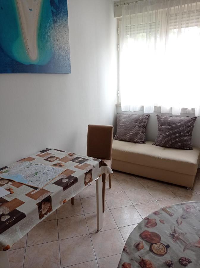 Nice And Cozy Two Single Bed Room Split Dış mekan fotoğraf