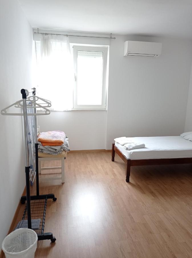 Nice And Cozy Two Single Bed Room Split Dış mekan fotoğraf